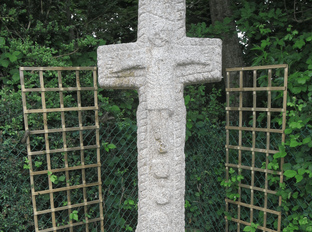 Croix de la Bouesnardière 1000(1)
