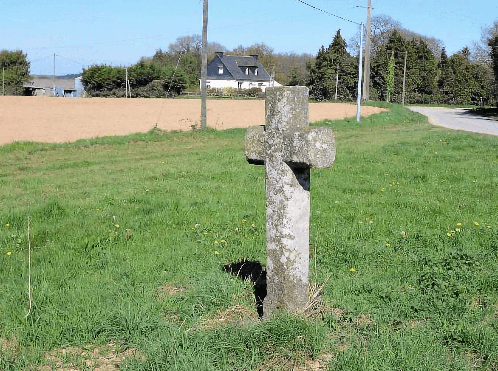 Croix de la Suais 1001×744(1)