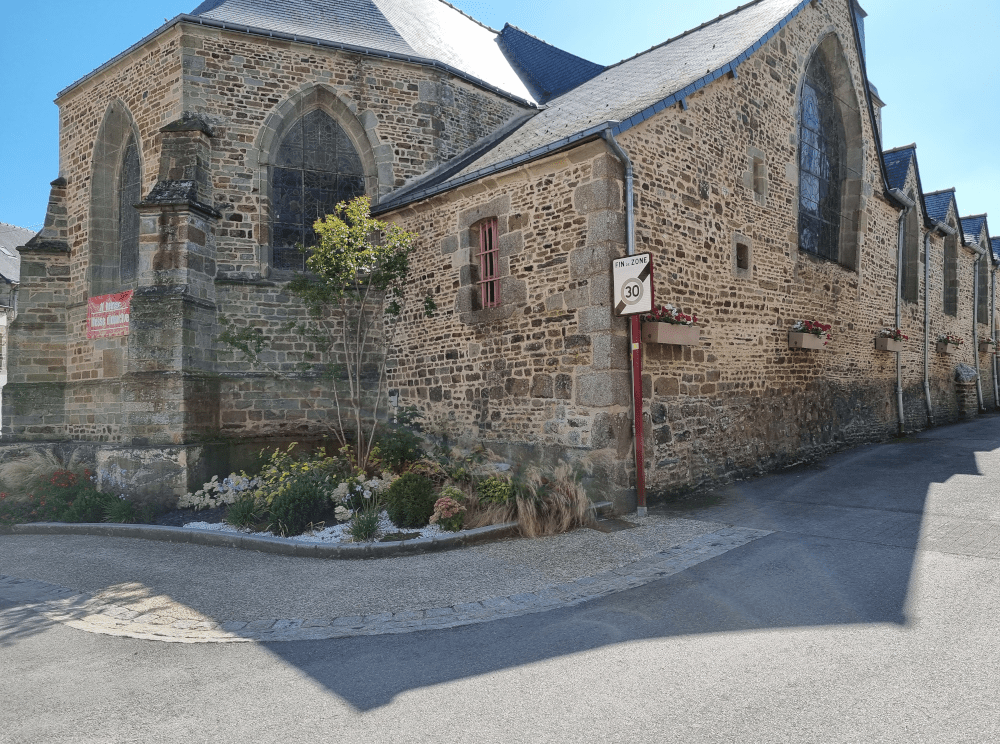 eglise saint pierre 1000(1)
