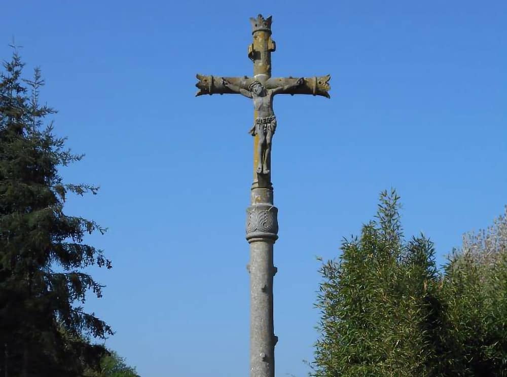 La Croix du cimetière 1002×744(1)
