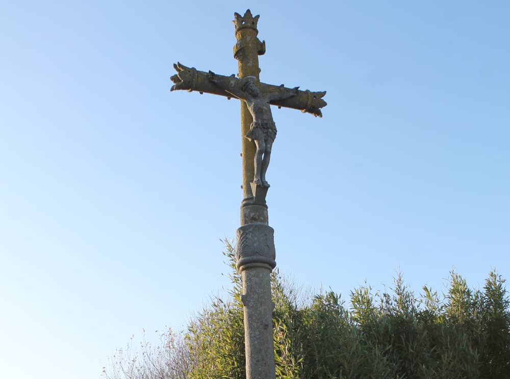 La Croix du cimetière 1003×744(1)